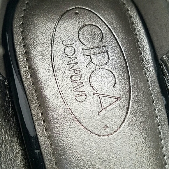 JOAN & DAVID CIRCA Shoe Heels - Picture 4 of 4